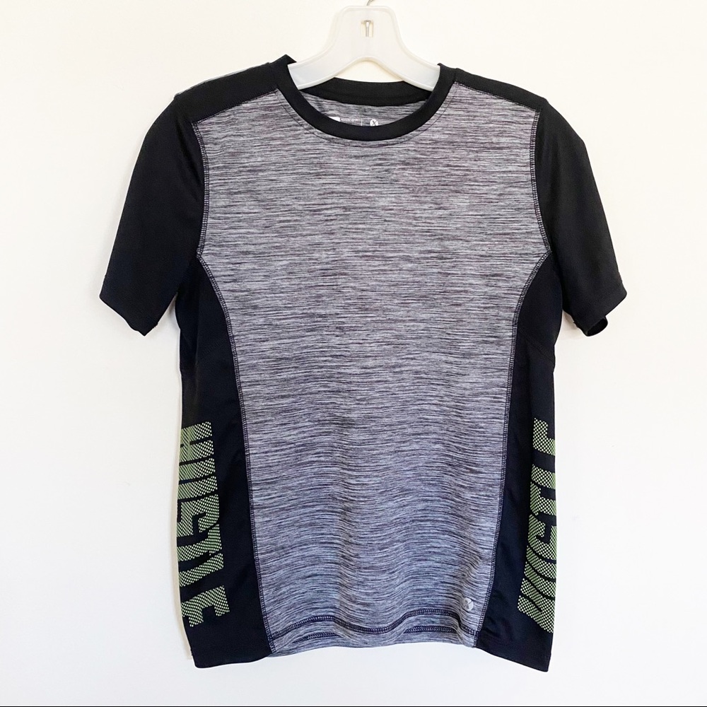 Xersion HUSTLE Quick Dry Heathered Grey Short Sleeve Athletic Shirt L 14/16